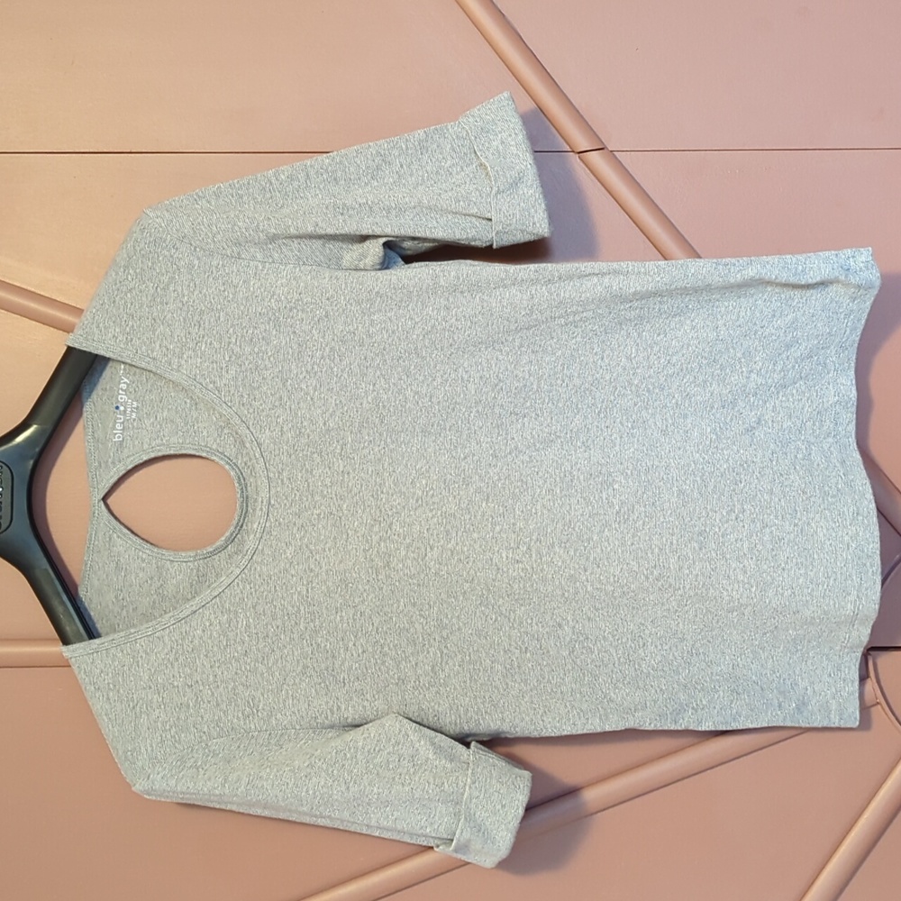 3/$20 - bleu gray - heather gray half-sleeve top -M